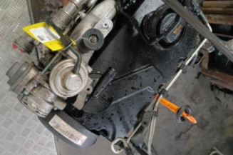 Moteur VOLKSWAGEN TOURAN 1 Photo n°5