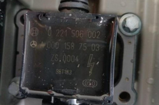 Moteur MERCEDES CLASSE C 202 Photo n°6