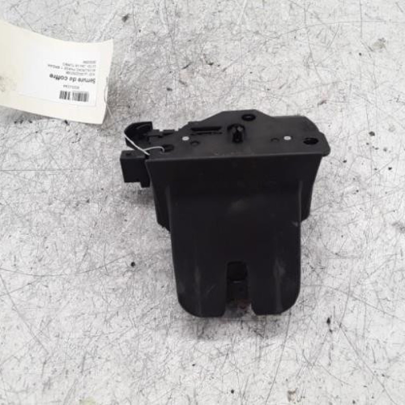 Serrure de coffre AUDI A6 3