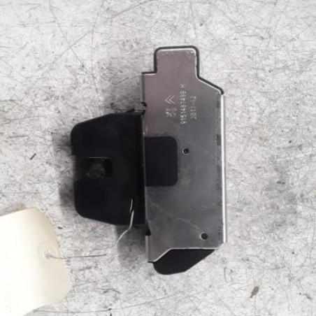 Serrure de coffre PEUGEOT 2008 1