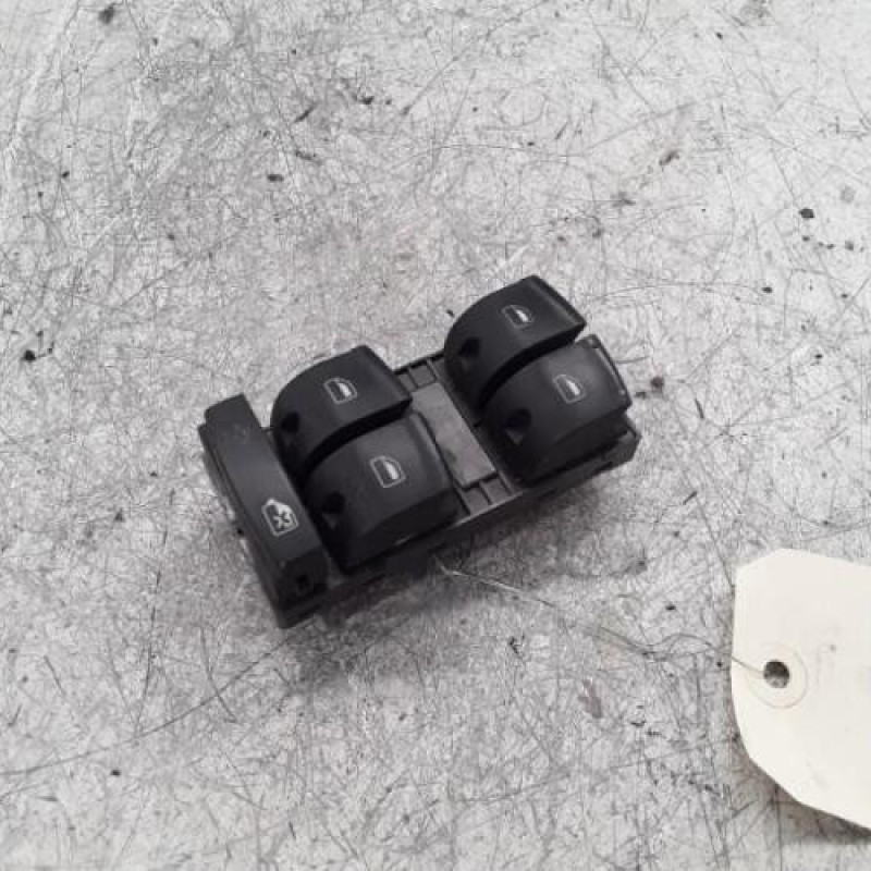Interrupteur de leve vitre avant gauche AUDI A6 3