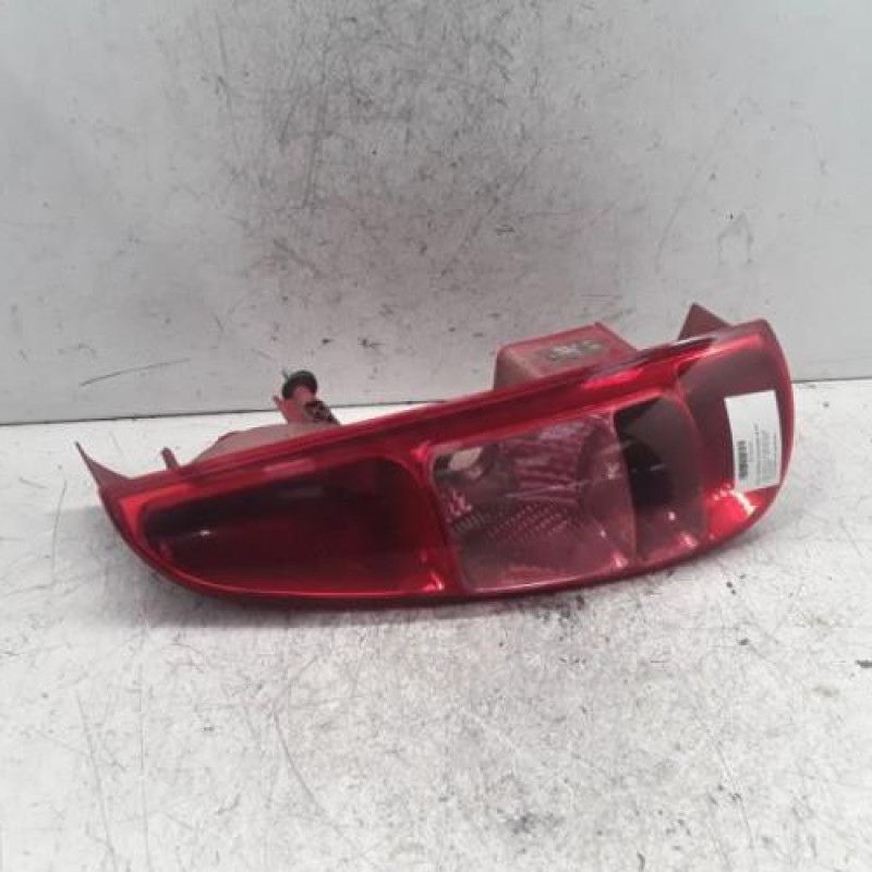 Feu arriere principal droit (feux) PEUGEOT 807 Feu arriere principal droit (feux) PEUGEOT 807