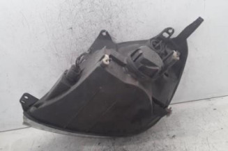 Optique avant principal droit (feux)(phare) FORD FIESTA 5