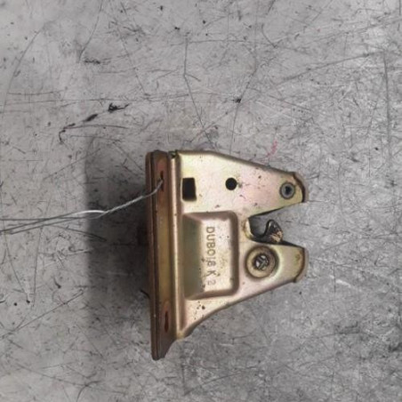Serrure de coffre PEUGEOT 205