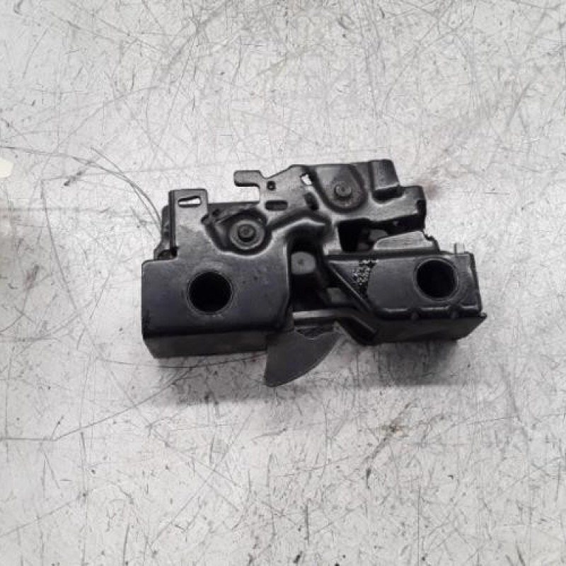 Serrure de capot VOLKSWAGEN GOLF 7