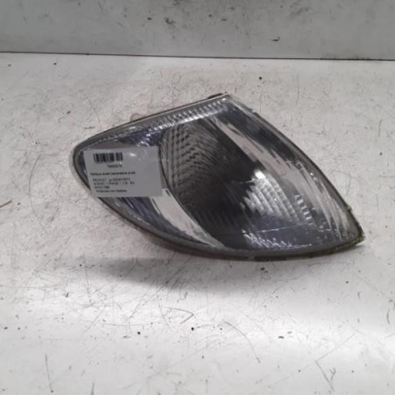 Optique avant secondaire droit (feux)(clignotant) RENAULT SCENIC 1