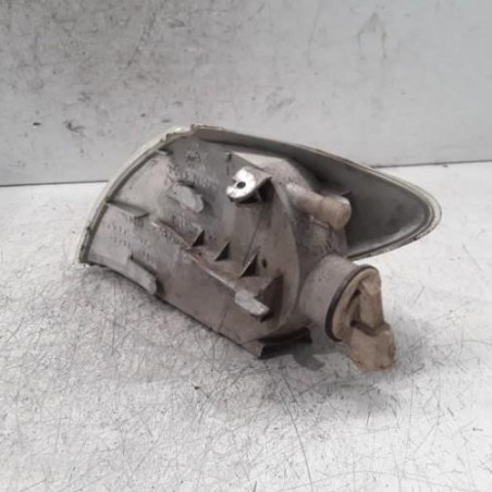 Optique avant secondaire droit (feux)(clignotant) RENAULT MEGANE 1