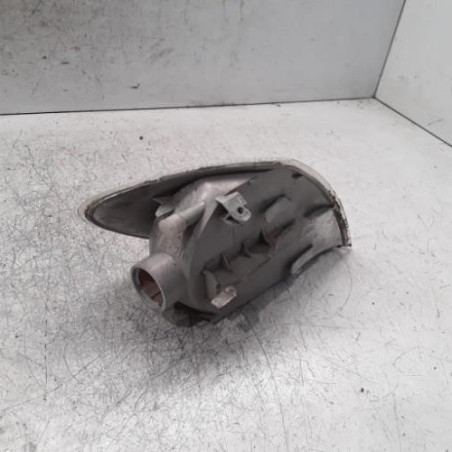 Optique avant secondaire gauche (feux)(clignotant) RENAULT MEGANE 1