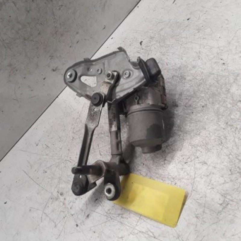 Moteur essuie glace avant gauche PEUGEOT 3008 1