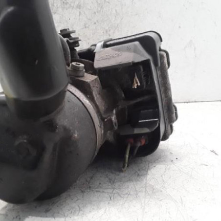 Pompe de direction PEUGEOT 308 1