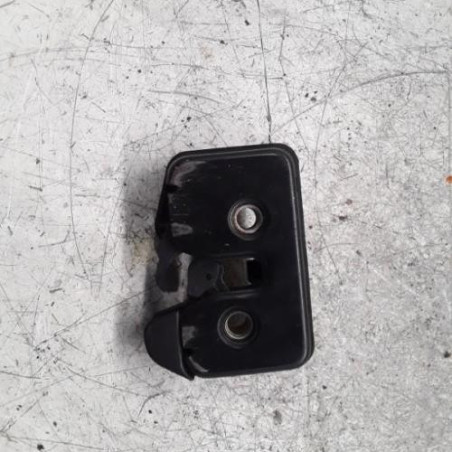 Serrure de coffre VOLKSWAGEN POLO 3