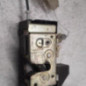 Serrure avant droit FORD FIESTA 4
