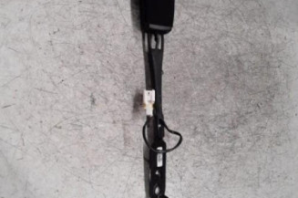 Attache ceinture avant gauche PEUGEOT 3008 1 Photo n°1