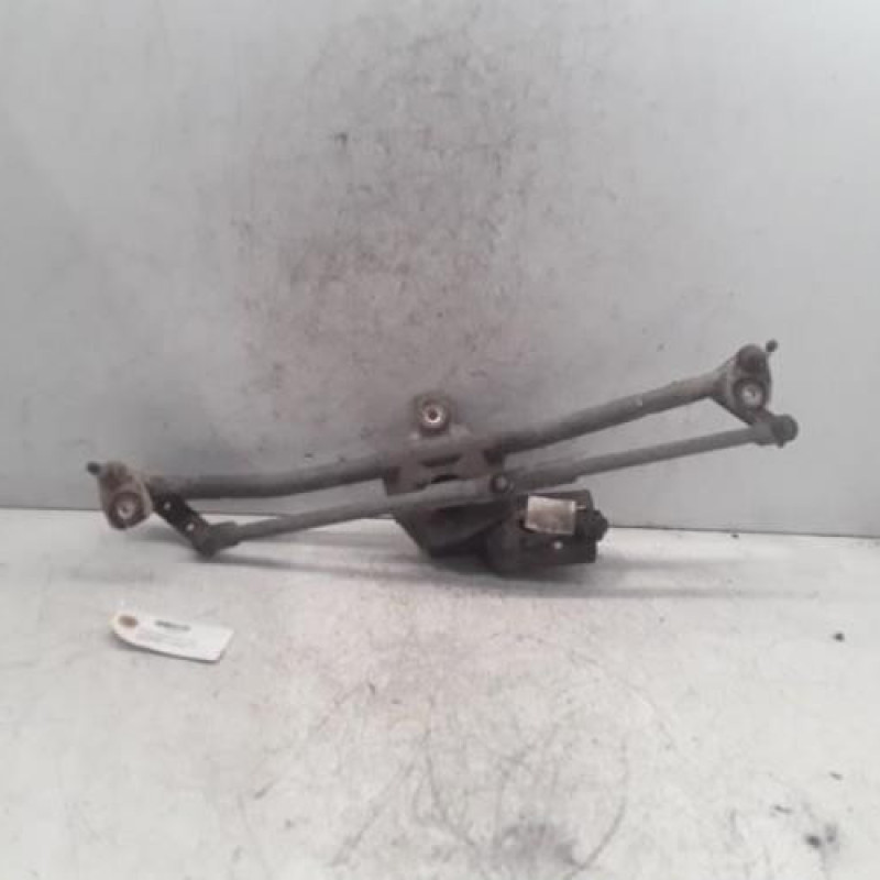 Moteur essuie glace avant VOLKSWAGEN BORA
