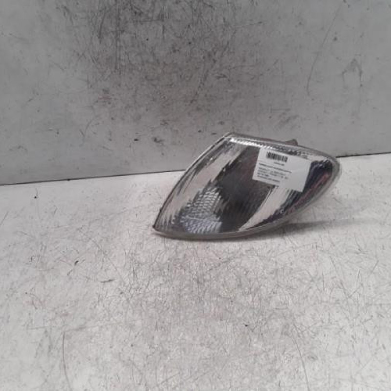 Optique avant secondaire gauche (feux)(clignotant) RENAULT SCENIC 1