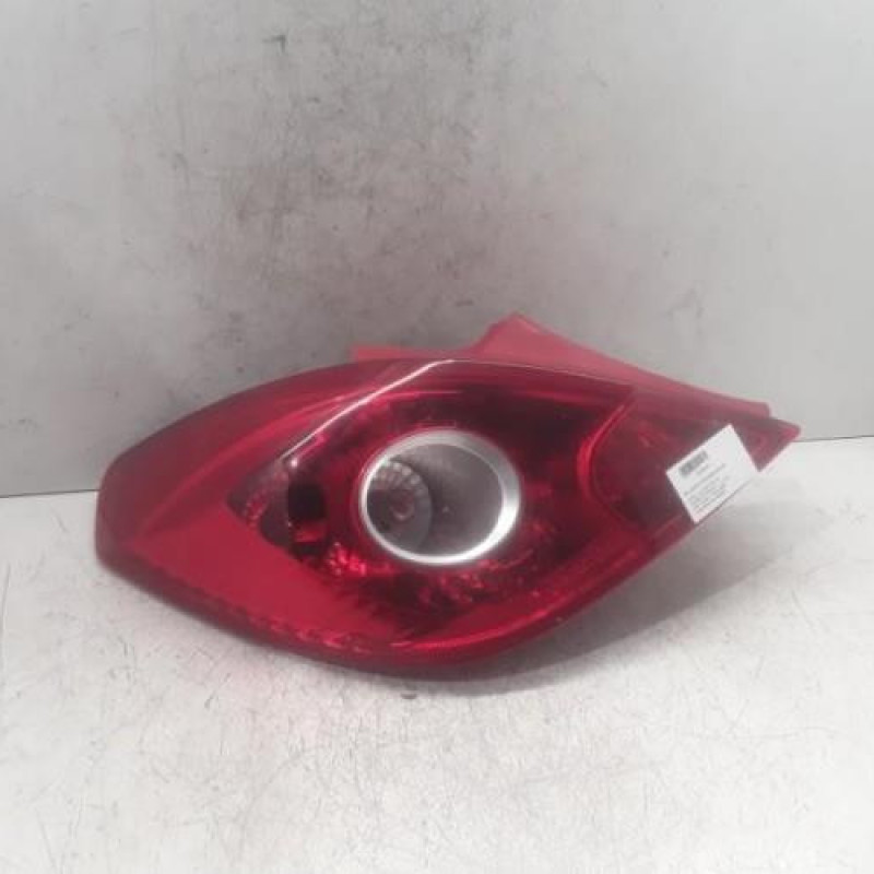 Feu arriere principal gauche (feux) OPEL CORSA D Feu arriere principal gauche (feux) OPEL CORSA D