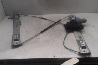 Leve vitre electrique avant gauche OPEL CORSA D Photo n°1