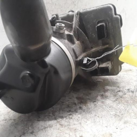 Pompe de direction PEUGEOT 308 1