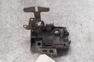 Serrure arriere droit CITROEN SAXO