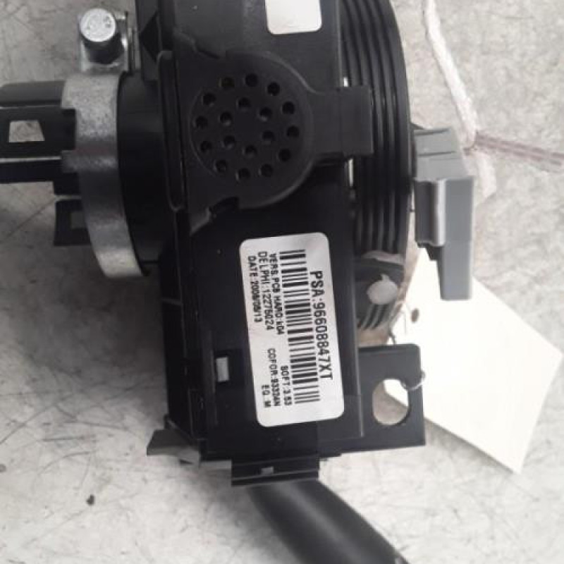 Com (Bloc Contacteur Tournant+Commodo Essuie Glace+Commodo Phare) CITROEN C3 1