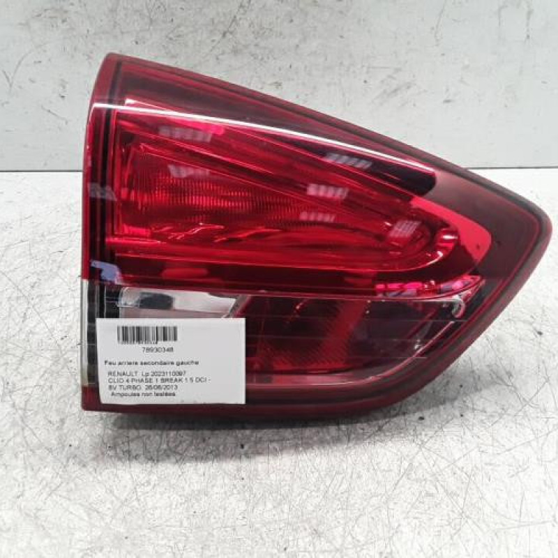 Feu arriere secondaire gauche (feux) RENAULT CLIO 4 Feu arriere secondaire gauche (feux) RENAULT CLIO 4