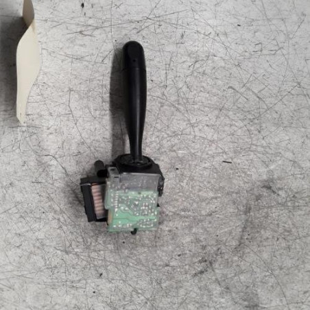 Commodo d'essuie glaces DAIHATSU TREVIS