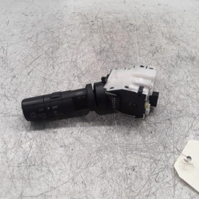 Commodo phare NISSAN QASHQAI 1