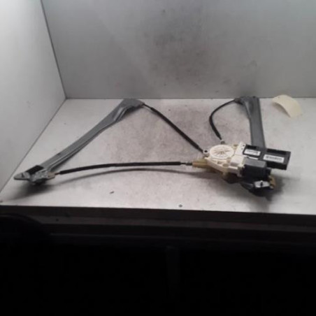 Leve vitre electrique avant droit RENAULT LAGUNA 3 Photo n°1