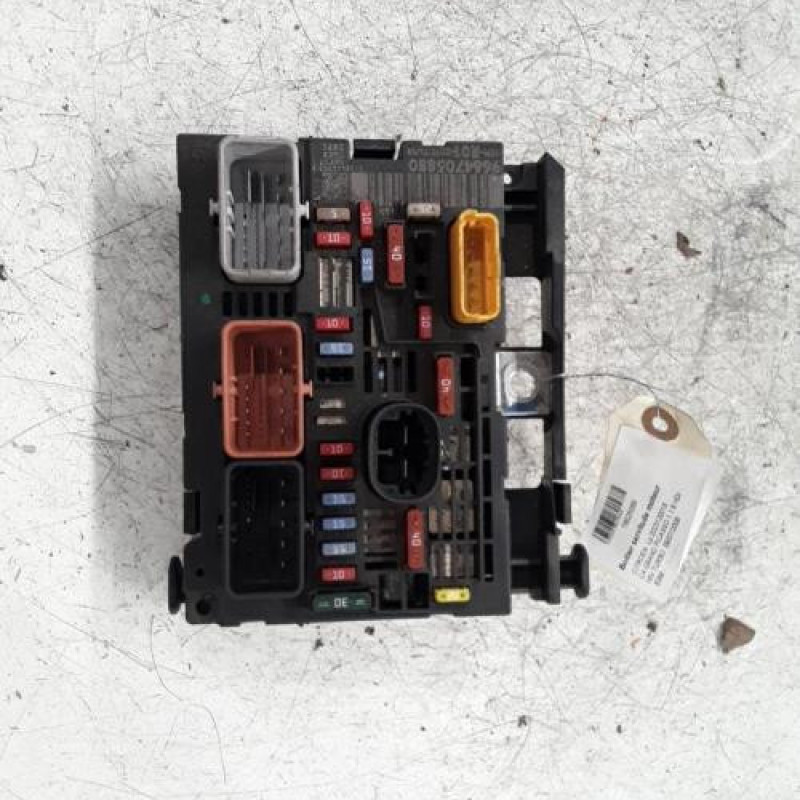 Boitier servitude moteur (BSM) CITROEN C4 GRAND PICASSO 1 Boitier servitude moteur (BSM) CITROEN C4 GRAND PICASSO 1