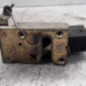 Serrure avant droit CITROEN SAXO