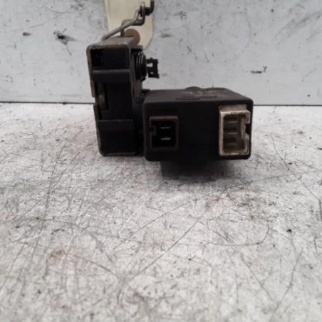 Serrure avant droit CITROEN SAXO