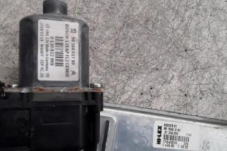 Leve vitre electrique avant gauche PEUGEOT 208 1 Photo n°4
