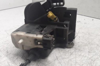 Serrure avant gauche RENAULT CLIO 2