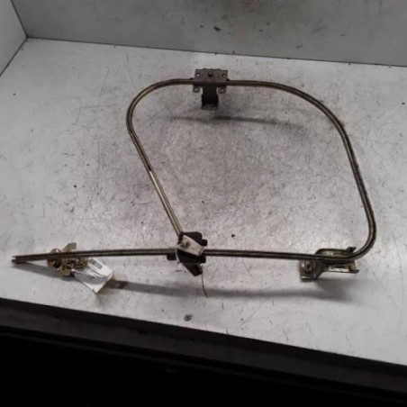 Leve vitre mecanique avant droit RENAULT CLIO 1