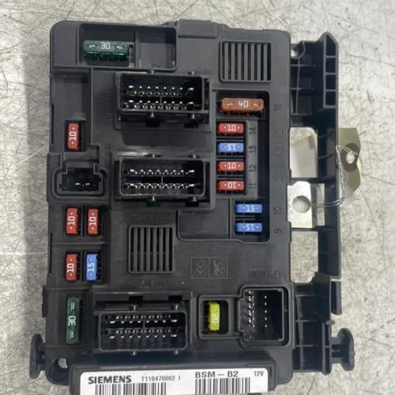 Boitier servitude moteur (BSM) PEUGEOT PARTNER 1 Boitier servitude moteur (BSM) PEUGEOT PARTNER 1
