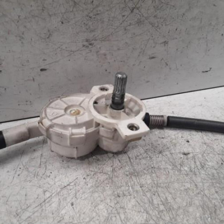 Leve vitre mecanique avant droit RENAULT CLIO 1