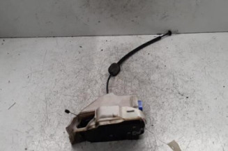 Serrure avant droit VOLKSWAGEN GOLF PLUS Photo n°1
