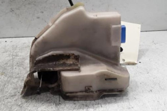Serrure avant droit VOLKSWAGEN GOLF 5 Photo n°3