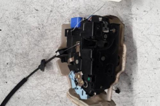 Serrure avant gauche VOLKSWAGEN GOLF 5