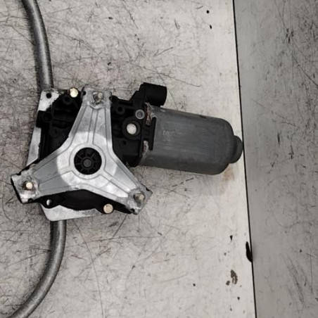 Leve vitre electrique avant droit RENAULT CLIO 1