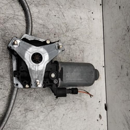 Leve vitre electrique avant gauche RENAULT CLIO 1