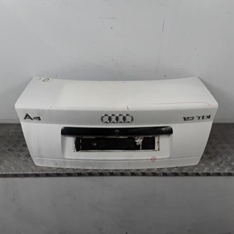 Malle/Hayon arriere AUDI A4 1 Malle/Hayon arriere AUDI A4 1