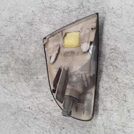 Optique avant secondaire gauche (feux)(clignotant) AUDI A4 1
