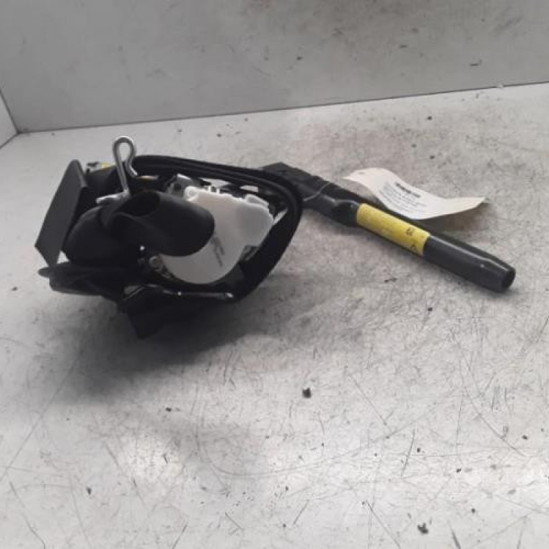 Ceinture avant droit PEUGEOT 5008 1 Ceinture avant droit PEUGEOT 5008 1
