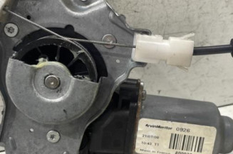 Leve vitre electrique avant droit NISSAN NOTE 1