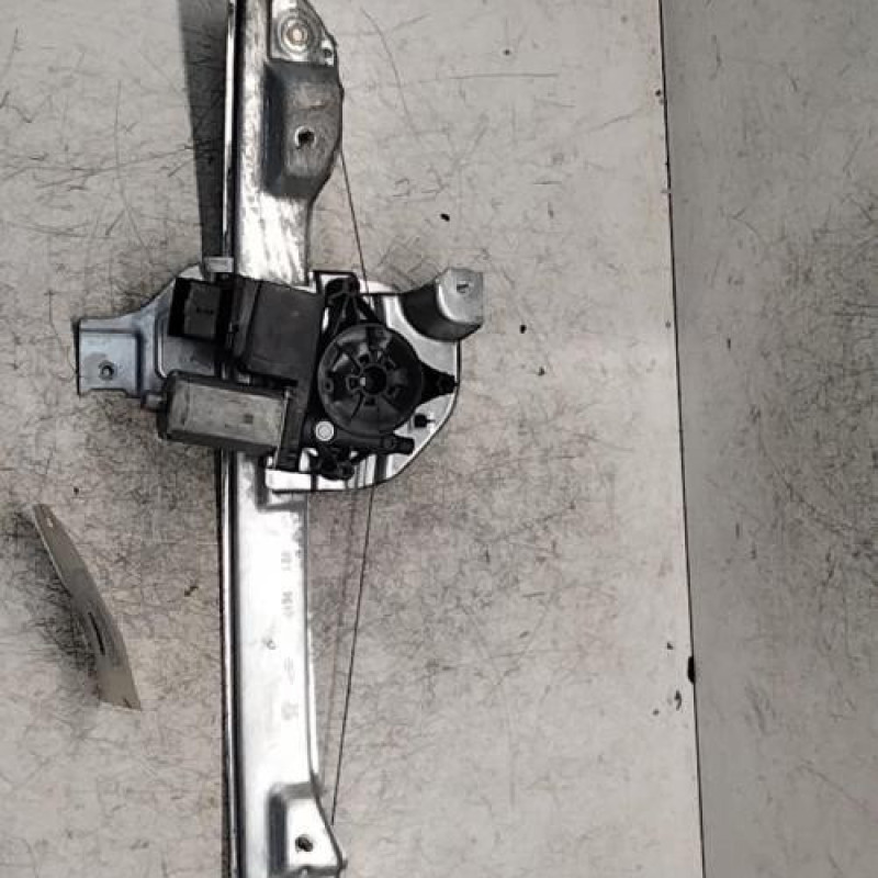 Leve vitre electrique avant droit CITROEN C3 3