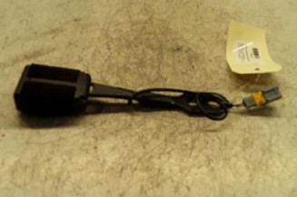 Attache ceinture avant droit PEUGEOT 2008 1 Photo n°1