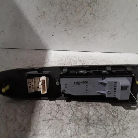 Interrupteur de leve vitre avant gauche TOYOTA PRIUS 2