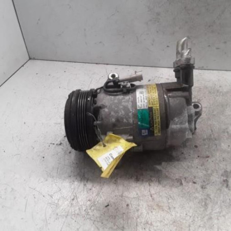 Compresseur clim OPEL MERIVA A Photo n°1