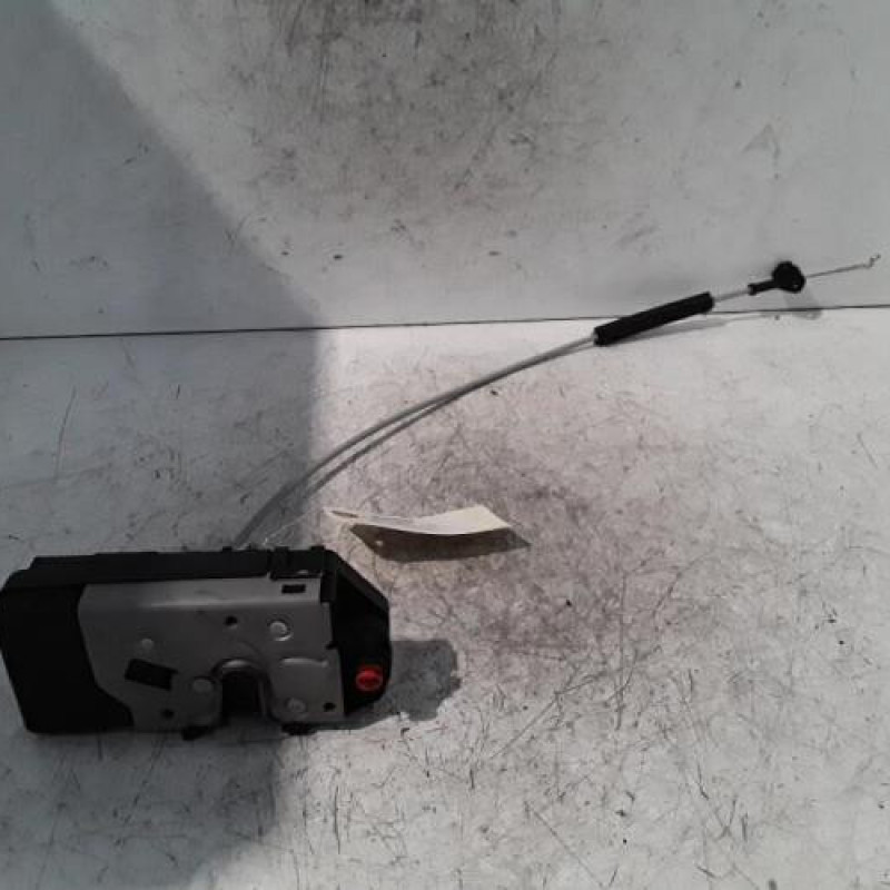 Serrure arriere droit OPEL MERIVA A Serrure arriere droit OPEL MERIVA A